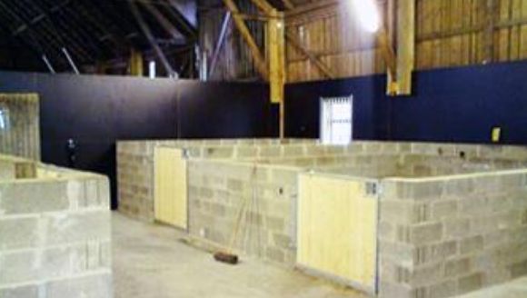 Cementblock i Skåne: hållbara lösningar för byggnation och markarbeten